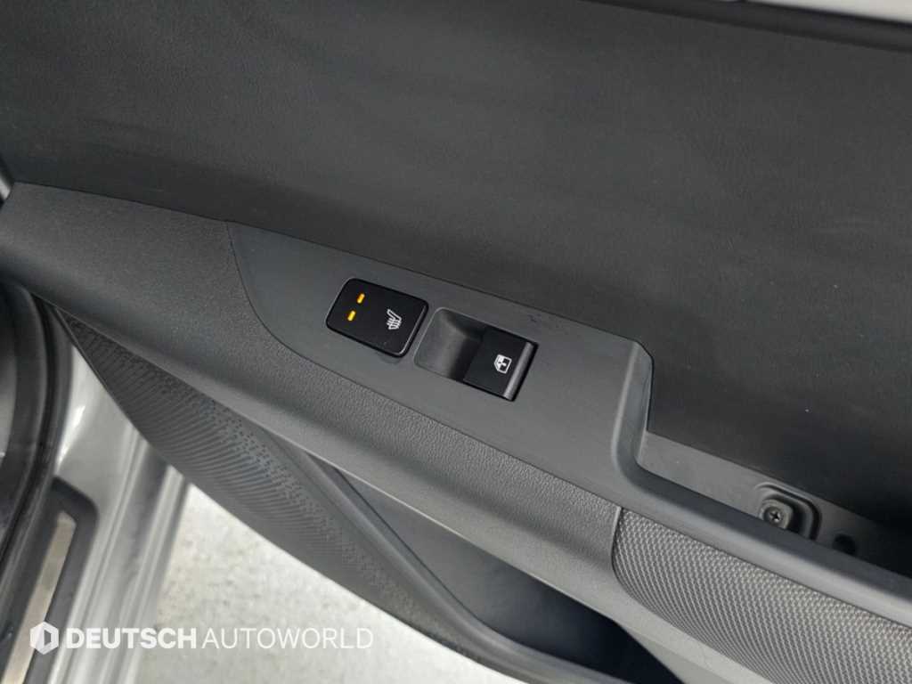 Kia Niro — photo 16