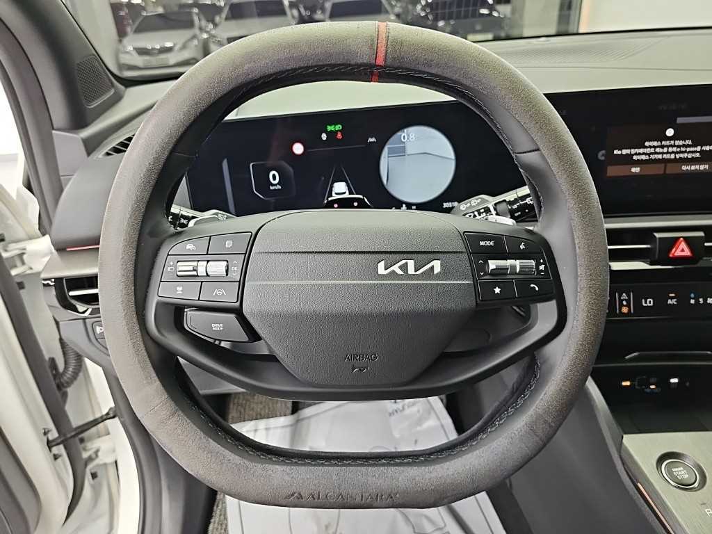 Kia Sportage — photo 10