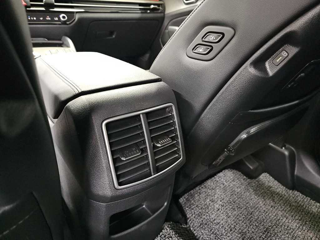 Kia Sportage — photo 15