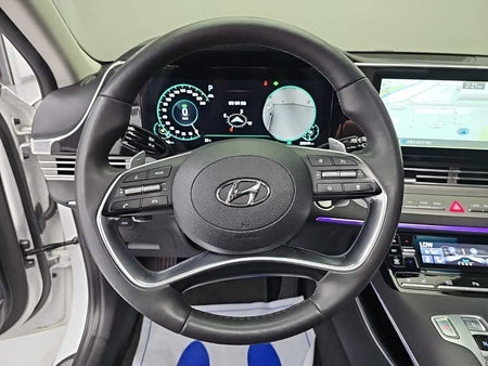 Hyundai Grandeur — photo 09