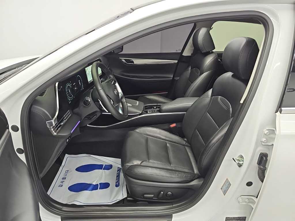 Hyundai Grandeur — photo 11