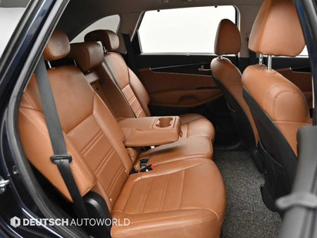 Kia Sorento — photo 12