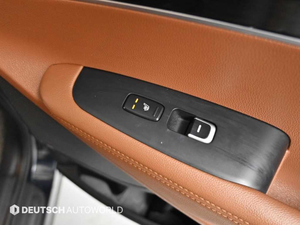 Kia Sorento — photo 16