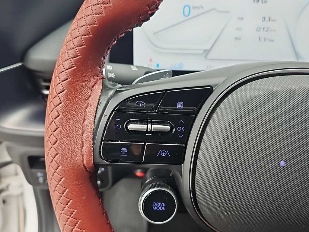 Hyundai Ioniq6 — photo 17