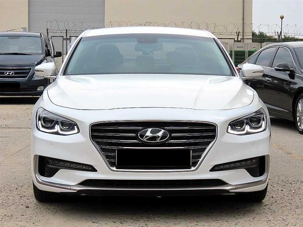 Hyundai Grandeur — photo 01