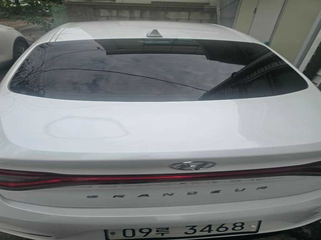 Hyundai Grandeur — photo 04