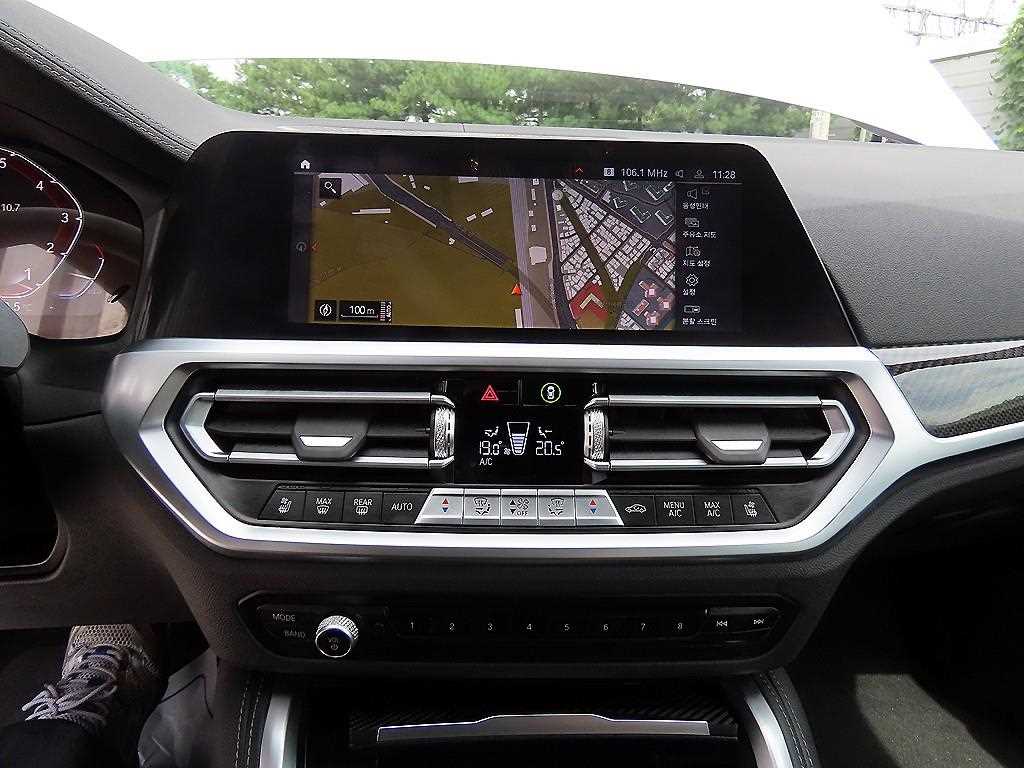 BMW 4-Series — photo 13