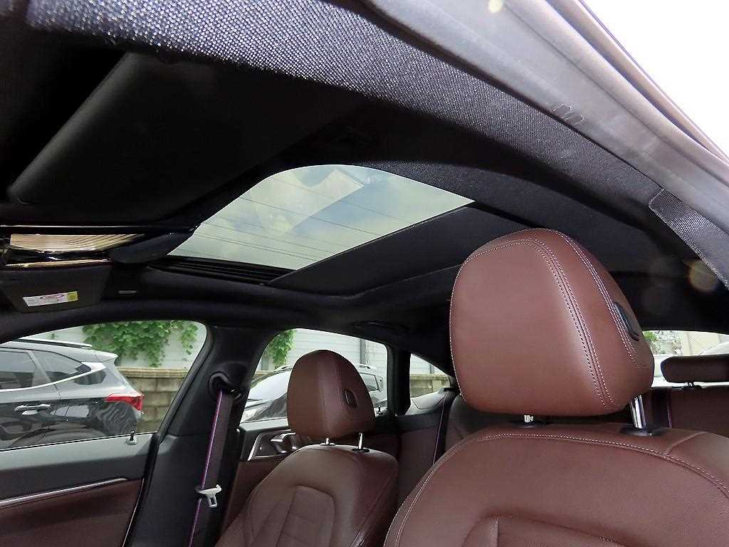 BMW 4-Series — photo 16