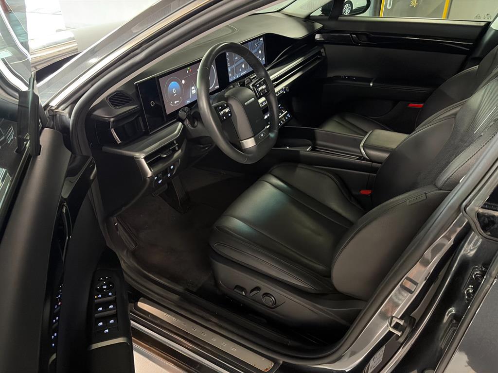 Hyundai Grandeur — photo 05