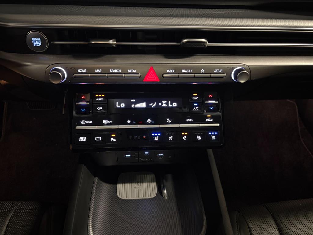 Hyundai Grandeur — photo 11