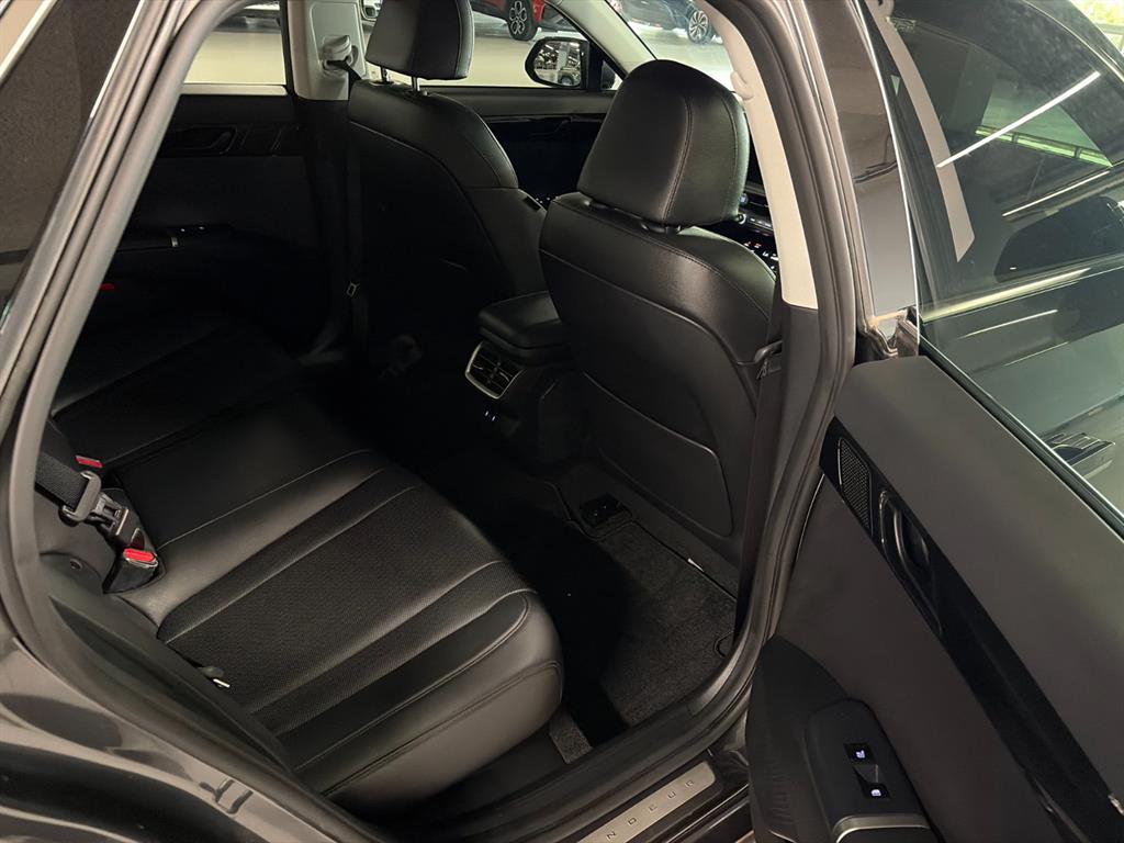 Hyundai Grandeur — photo 15