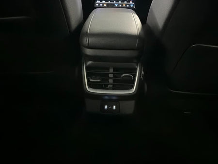 Hyundai Grandeur — photo 17