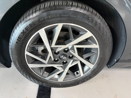 Hyundai Grandeur — photo 19