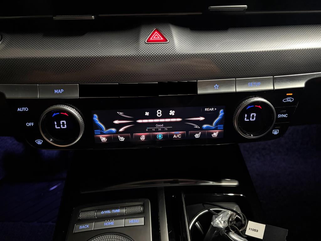 Genesis G80 — photo 12