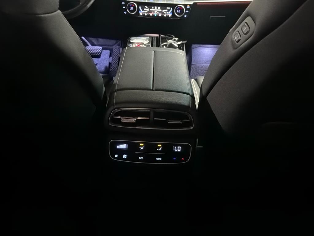 Genesis G80 — photo 17