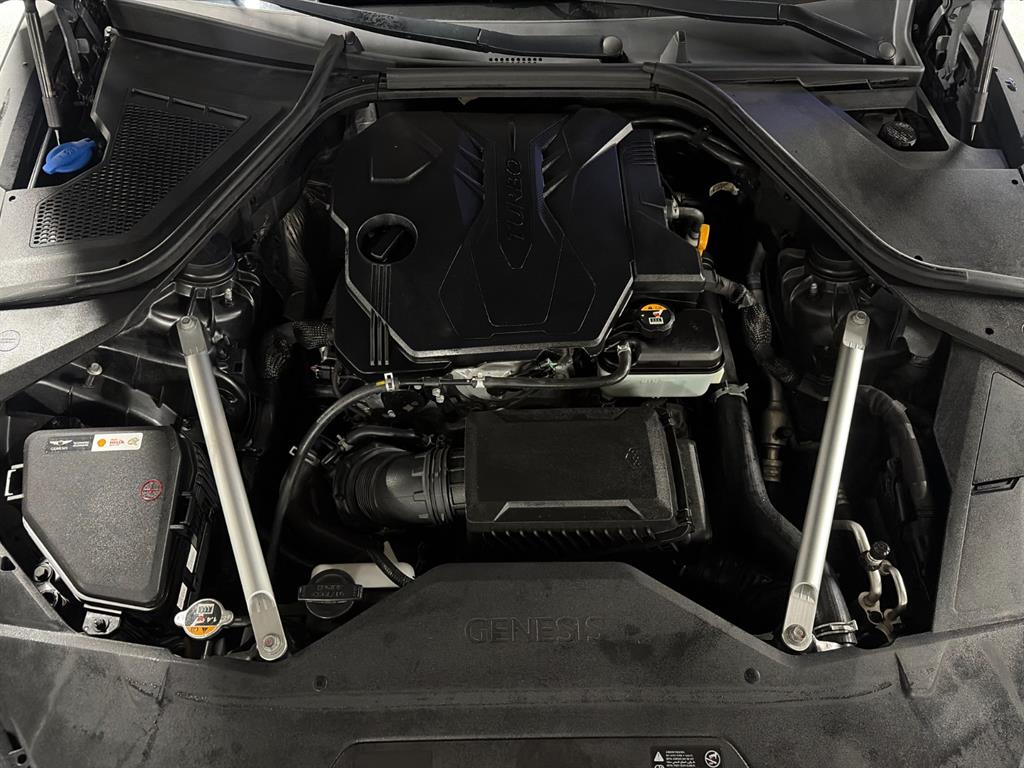 Genesis G80 — photo 20