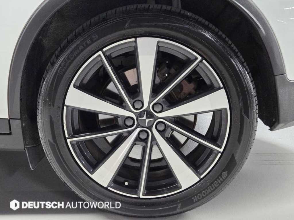 Polestar Polestar 2 — photo 06