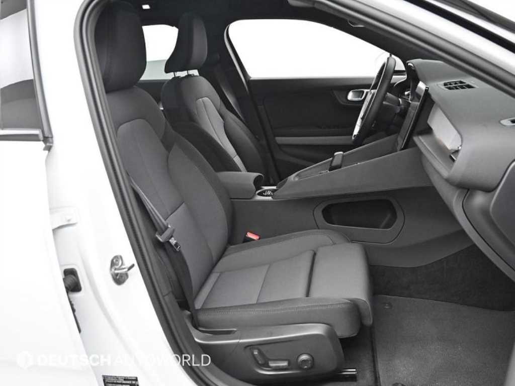 Polestar Polestar 2 — photo 10