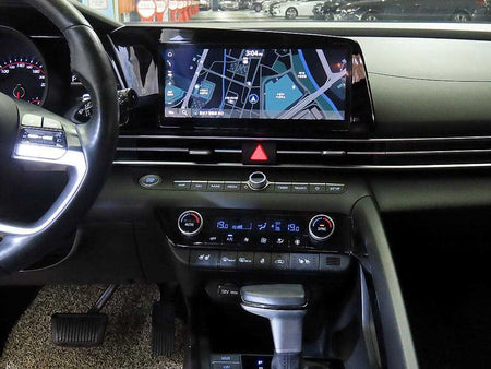 Hyundai Avante — photo 11