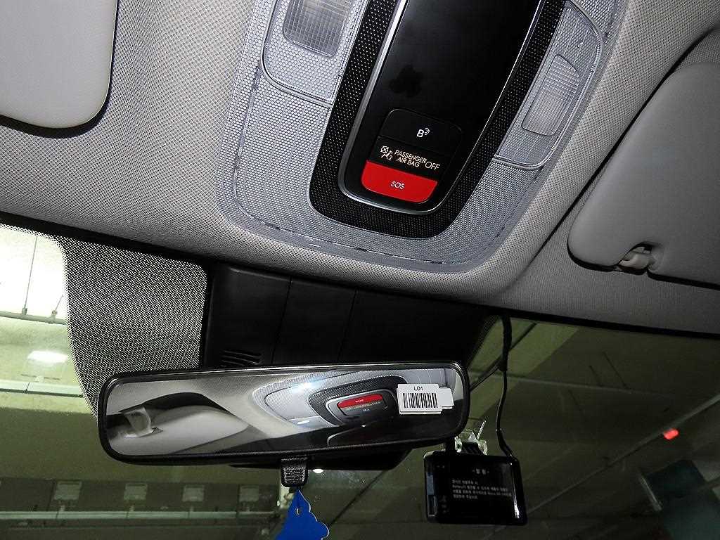 Hyundai Avante — photo 16