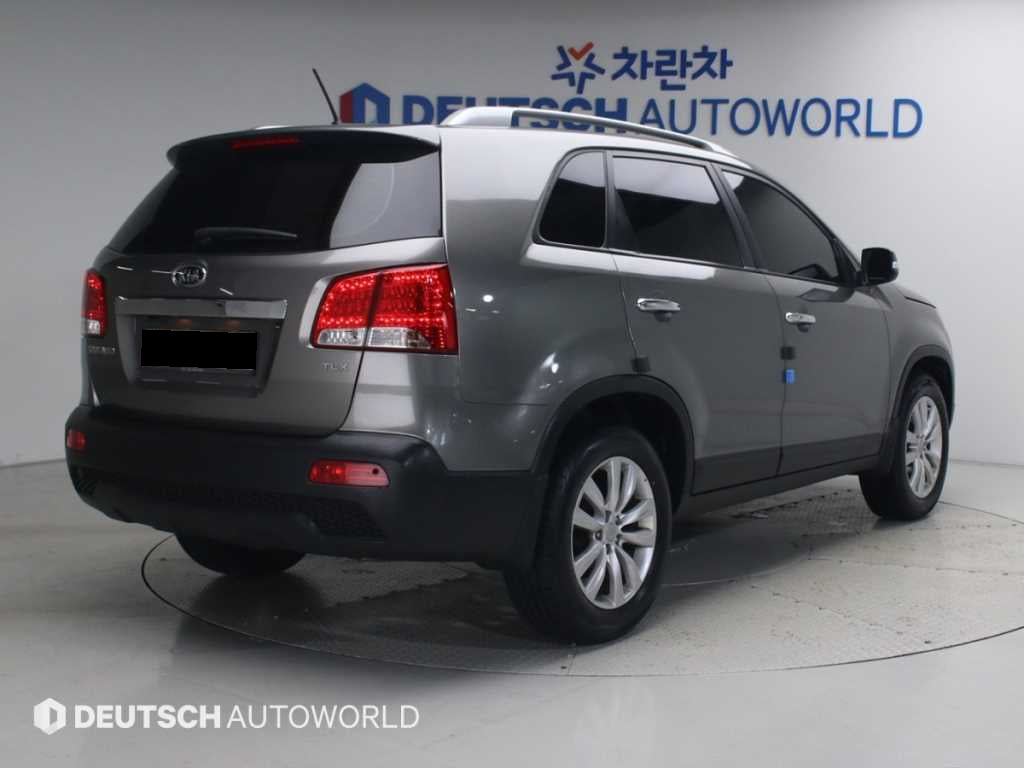 Kia Sorento — photo 02