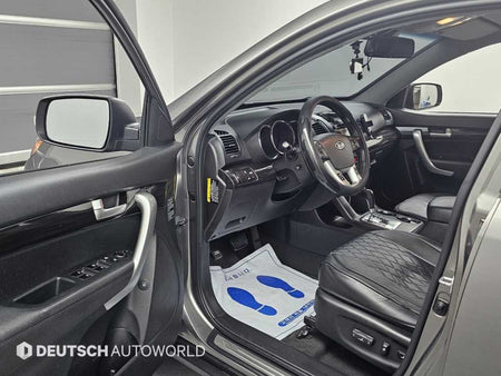 Kia Sorento — photo 11