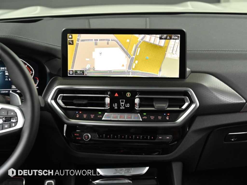 BMW X3 — photo 14