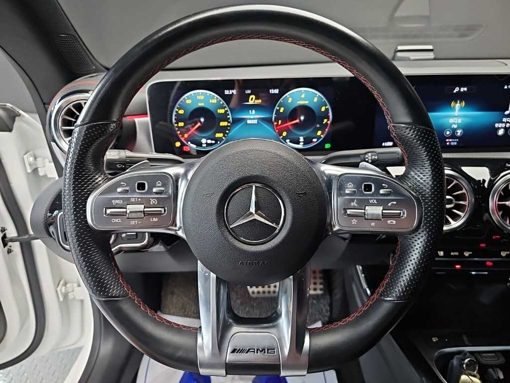 Mercedes-Benz CLA-Class — photo 09