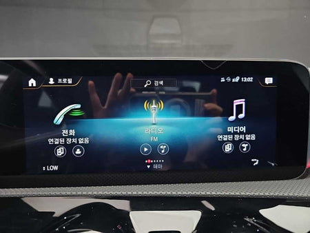 Mercedes-Benz CLA-Class — photo 13