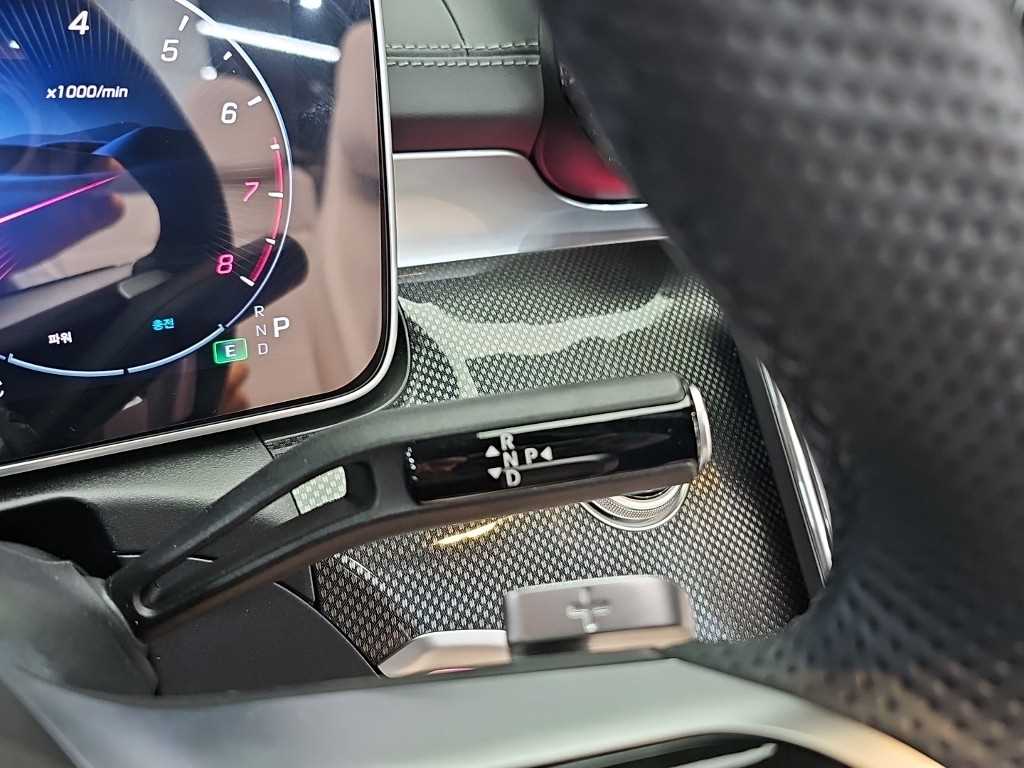 Mercedes-Benz CLE-Class — photo 08