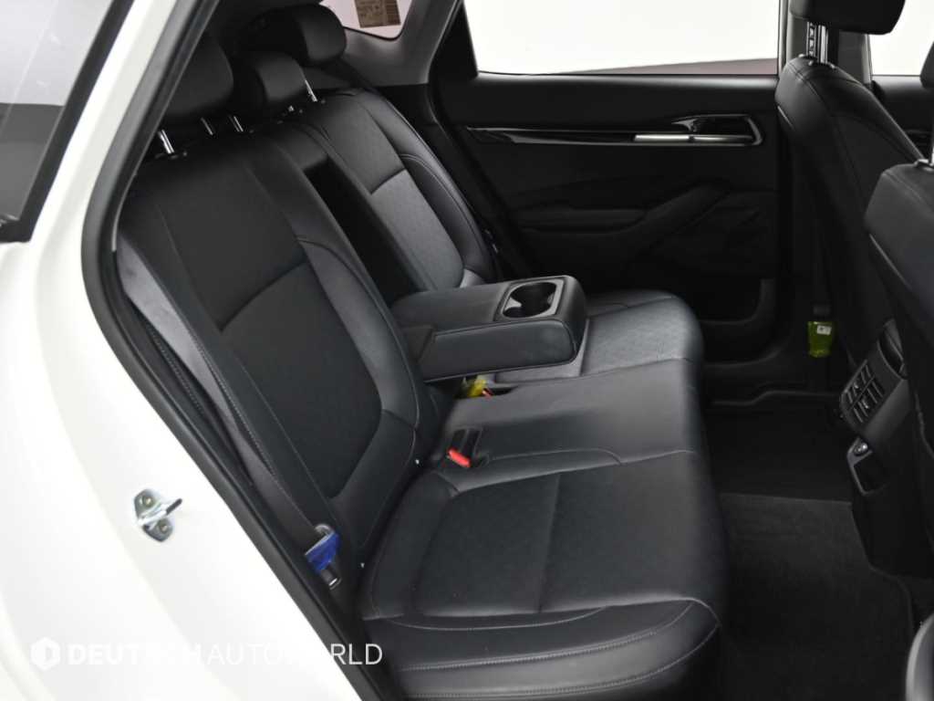 Kia Seltos — photo 12