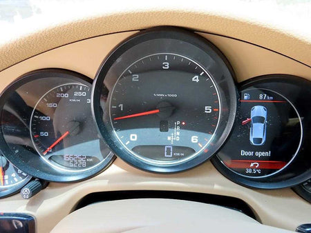 Porsche Panamera — photo 10