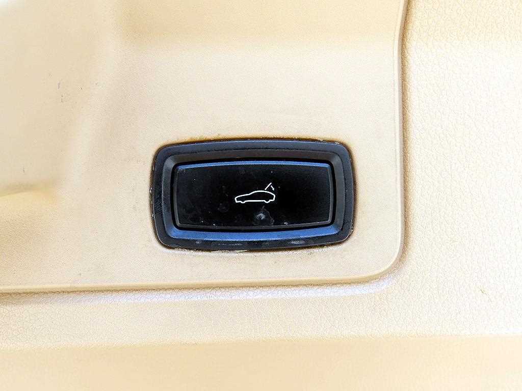 Porsche Panamera — photo 16
