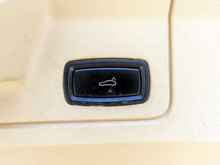 Porsche Panamera — photo 16