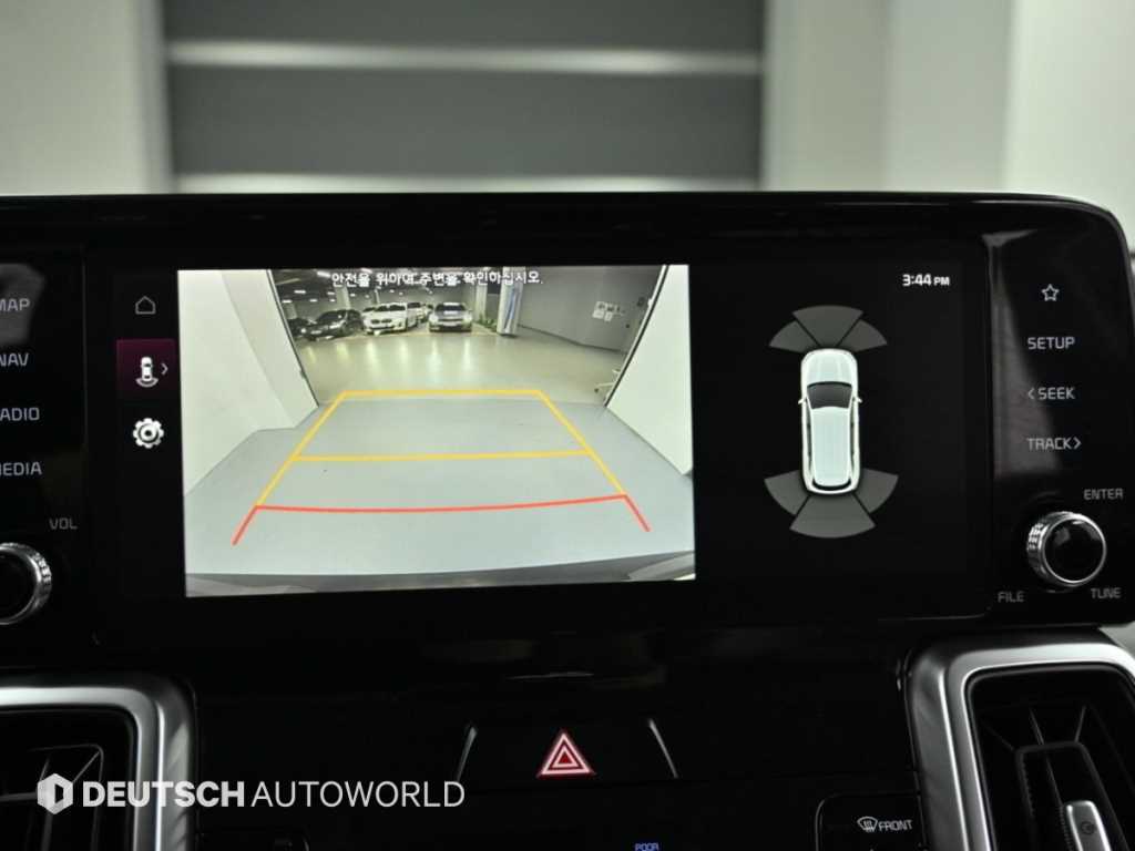 Kia Sorento — photo 15
