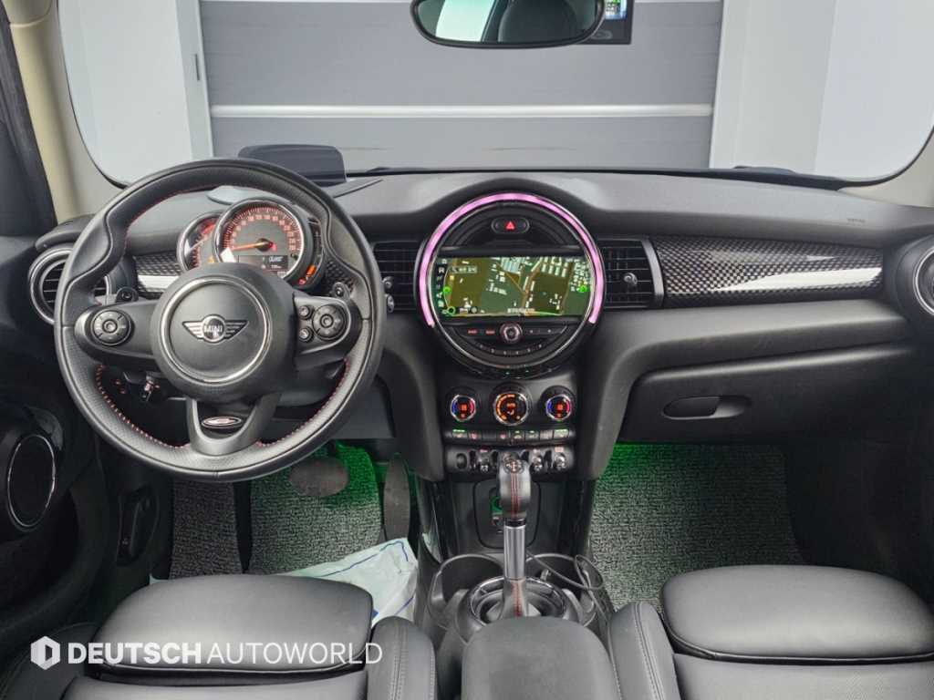 Mini Cooper — photo 07