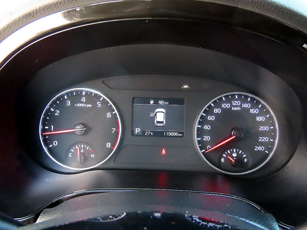 Kia Seltos — photo 09