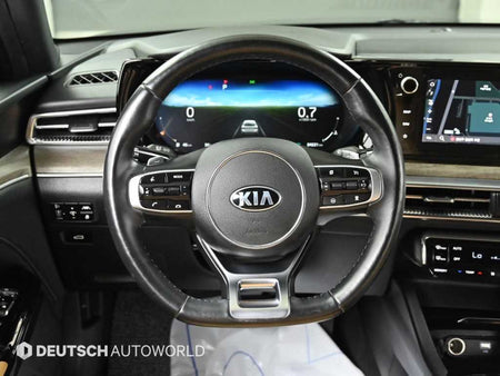 Kia K5 — photo 13