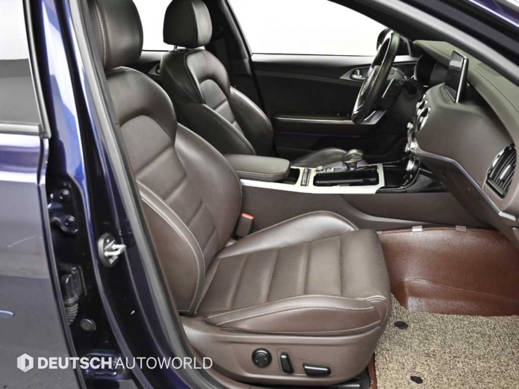 Kia Stinger — photo 10