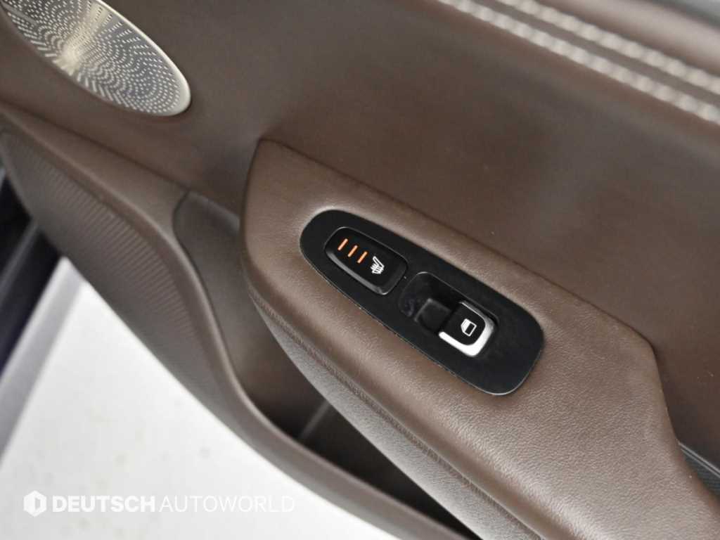 Kia Stinger — photo 16