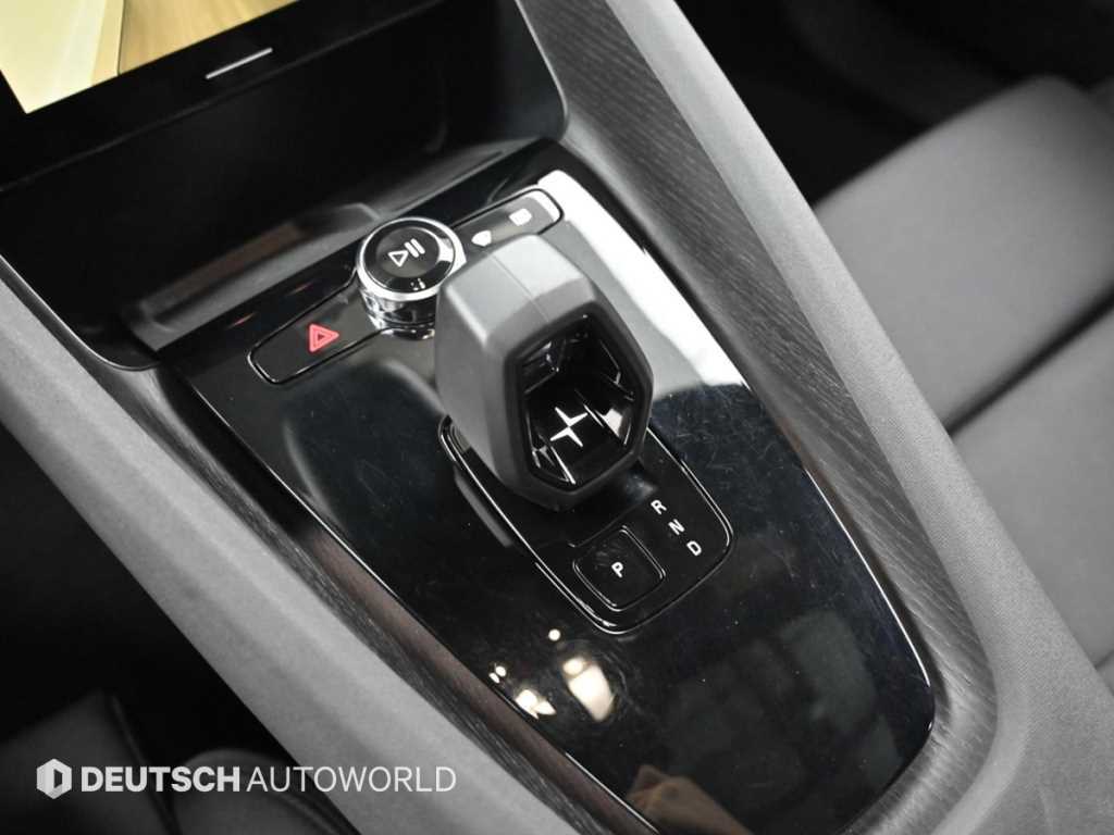 Polestar Polestar 2 — photo 09