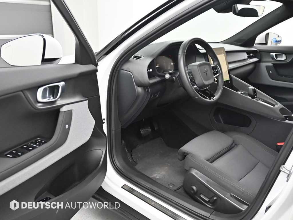 Polestar Polestar 2 — photo 11