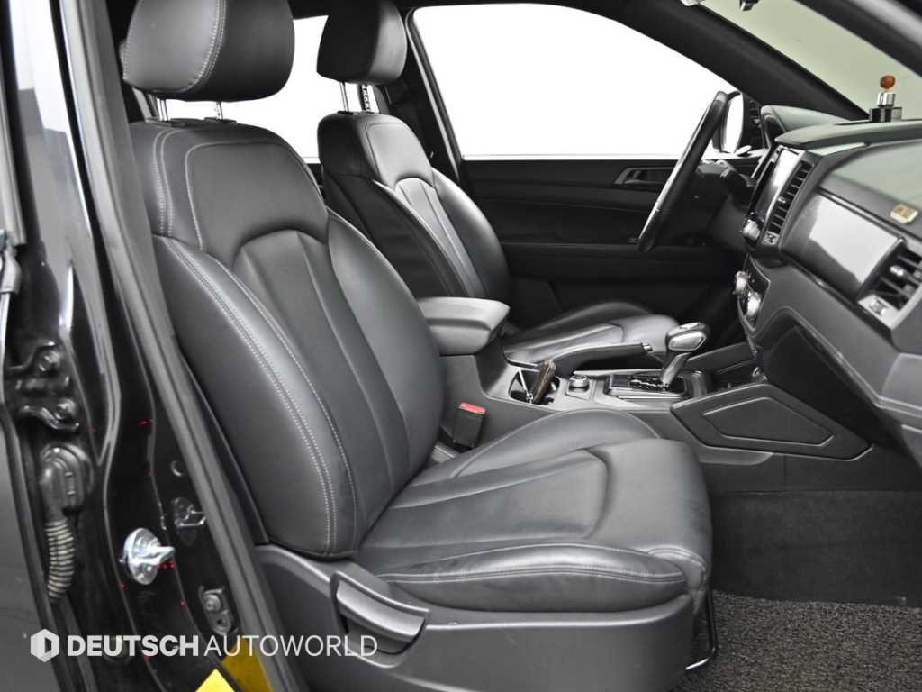 KGM Rexton — photo 10