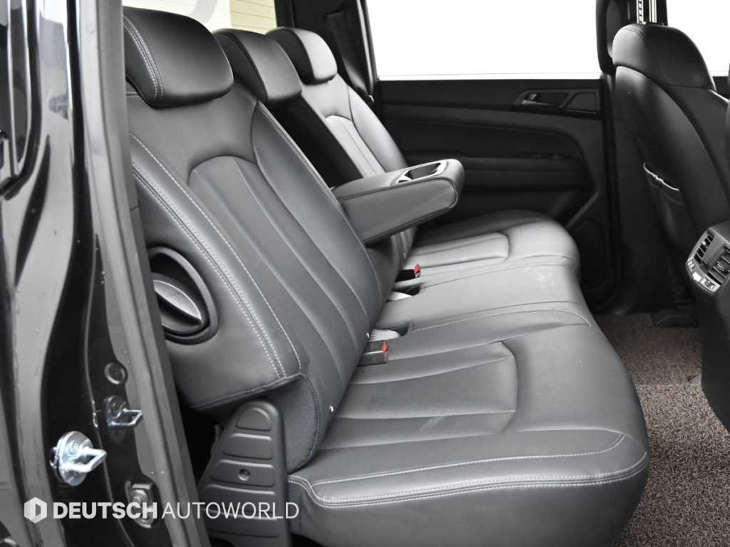 KGM Rexton — photo 12
