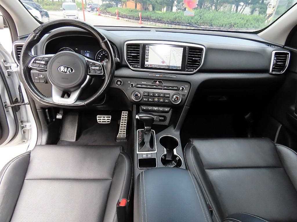 Kia Sportage — photo 07