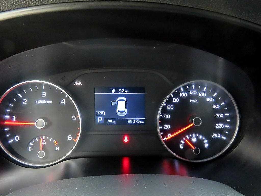 Kia Sportage — photo 09