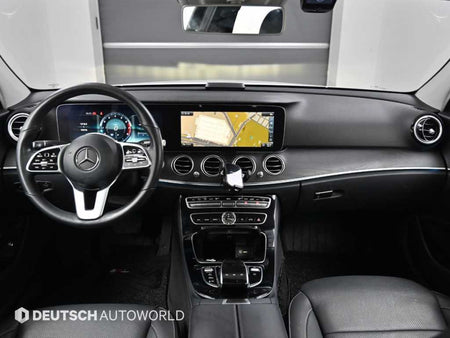 Mercedes-Benz E-Class — photo 07