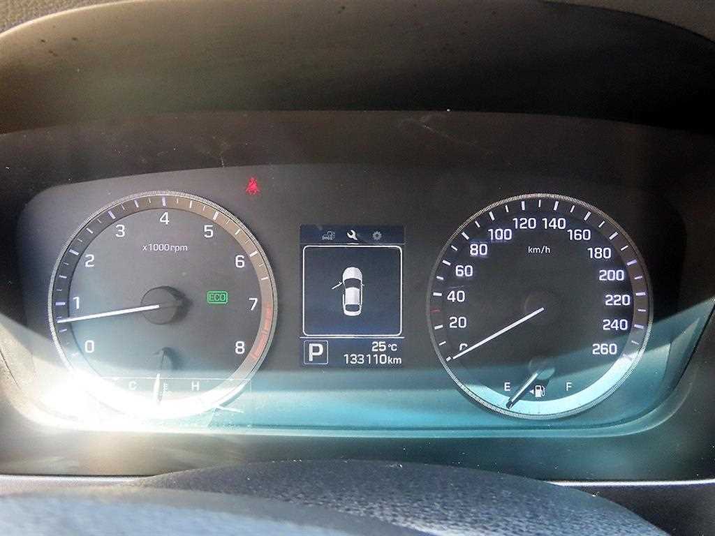 Hyundai Sonata — photo 09