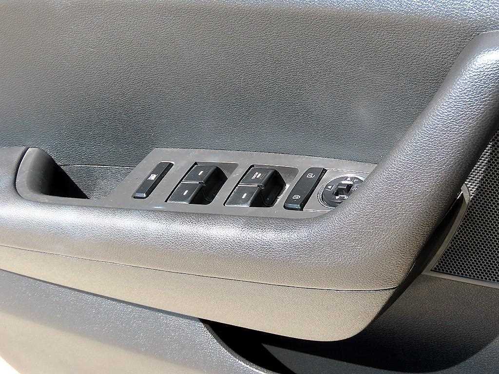 Hyundai Sonata — photo 11
