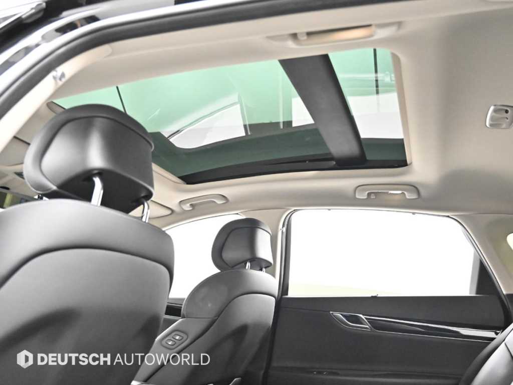 Genesis G80 — photo 11